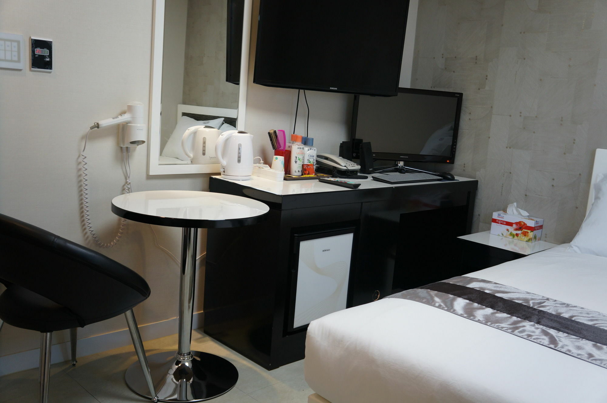 Novalus Tourist Hotel Hotel