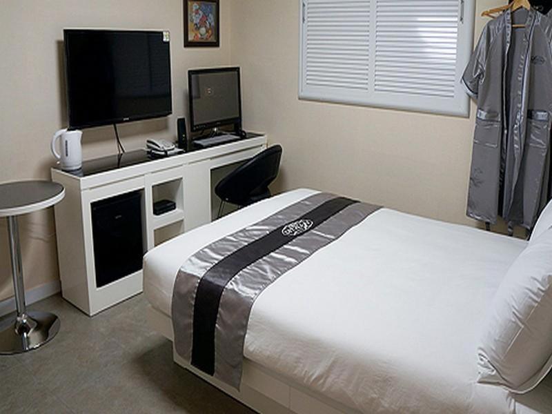 Novalus Tourist Hotel Hotel 2*